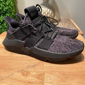 Adidas Prophere men’s running shoes size 13